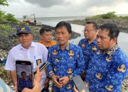 GemaMadani.com - Wali Kota Tinjau Pengerukan Sungai Cipadu, Apresiasi Respons Cepat BBWS