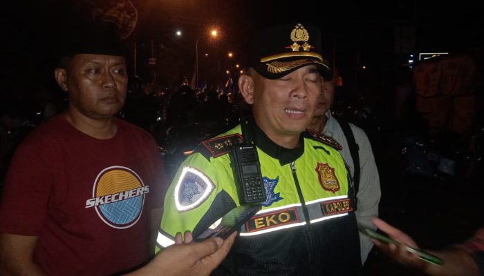 GemaMadani.com - Bobotoh Persib Cirebon Turun ke Jalan Euforia Kemenangan Persib di Liga Indonesia Musim 2025 2