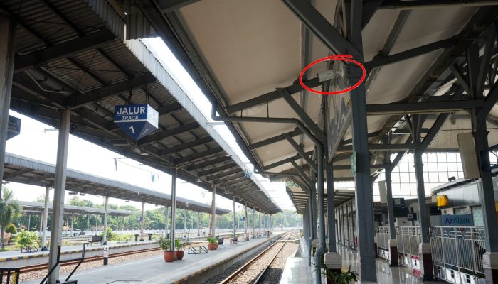 GemaMadani.com - Tingkatkan Keamanan, KAI Daop 3 Cirebon Pasang CCTV 2