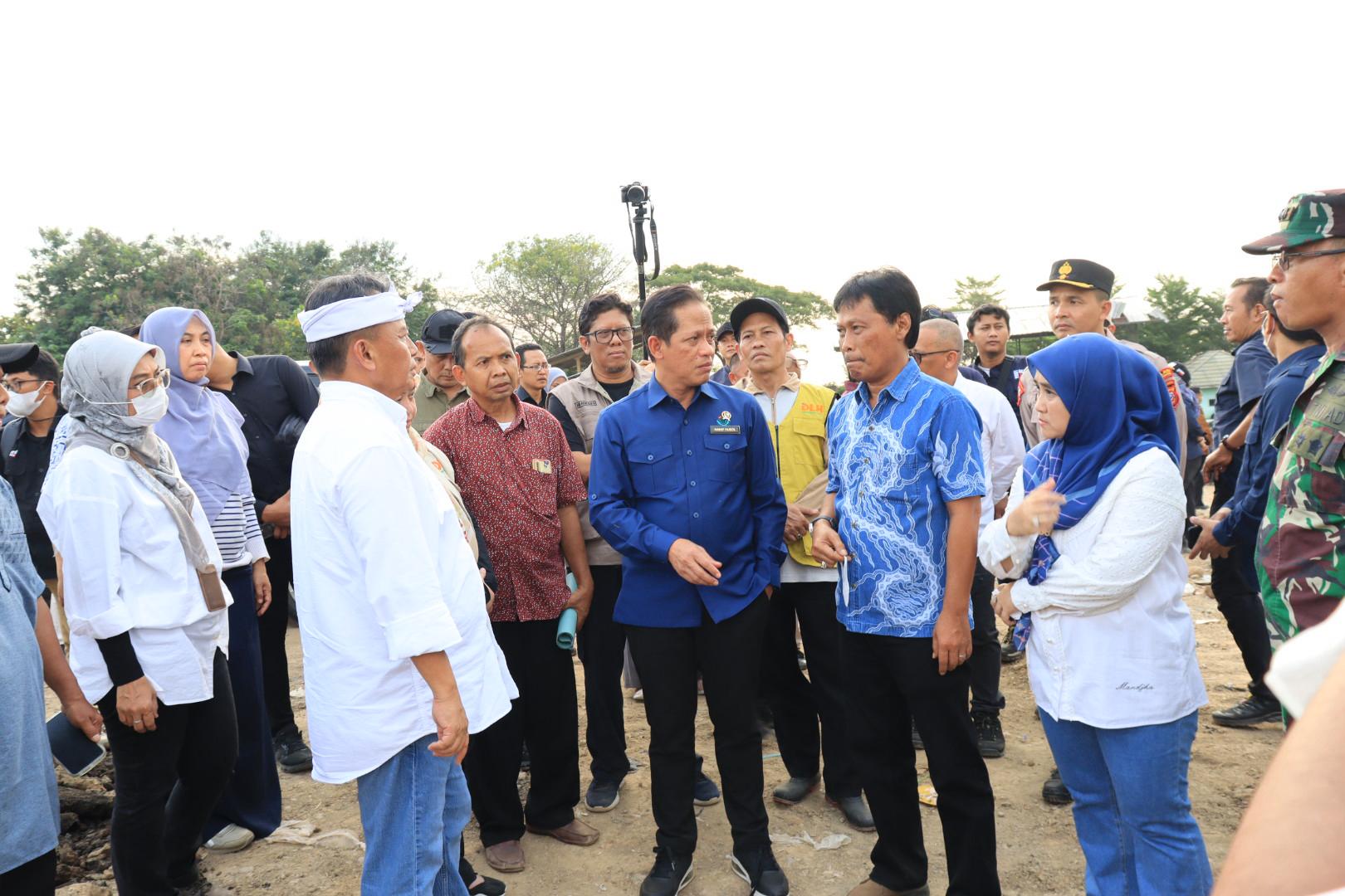 GemaMadani.com - Menteri Lingkungan Hidup Tinjau TPA Kopiluhur, Dorong Transformasi Sistem Pengelolaan Sampah Kota Cirebon