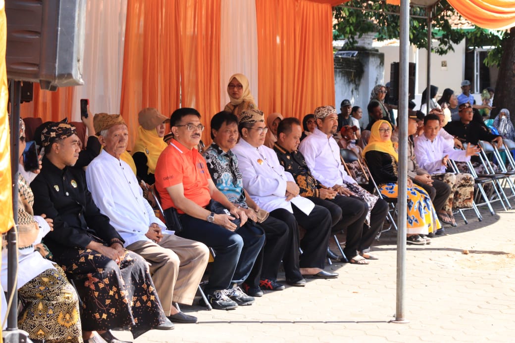 GemaMadani.com - Pemkot Cirebon Dukung Pelestarian Budaya Lewat Kirab Haul Pangeran Pulasaren