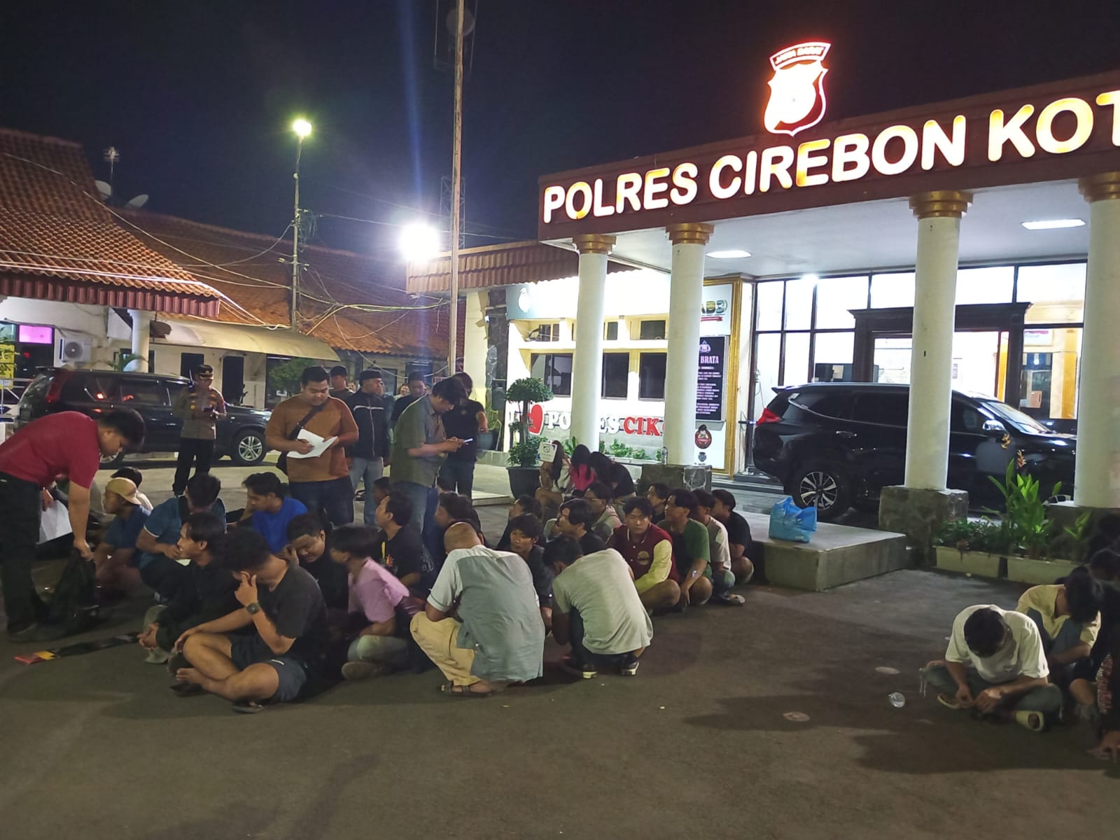 GemaMadani.com - Polres Cirebon Kota Berhasil Amankan 44 Remaja, Kapolres Menindak Tegas, Tidak Akan Berikan Toleransi Kalau Sudah Menjurus ke Hal Tindak Pidana