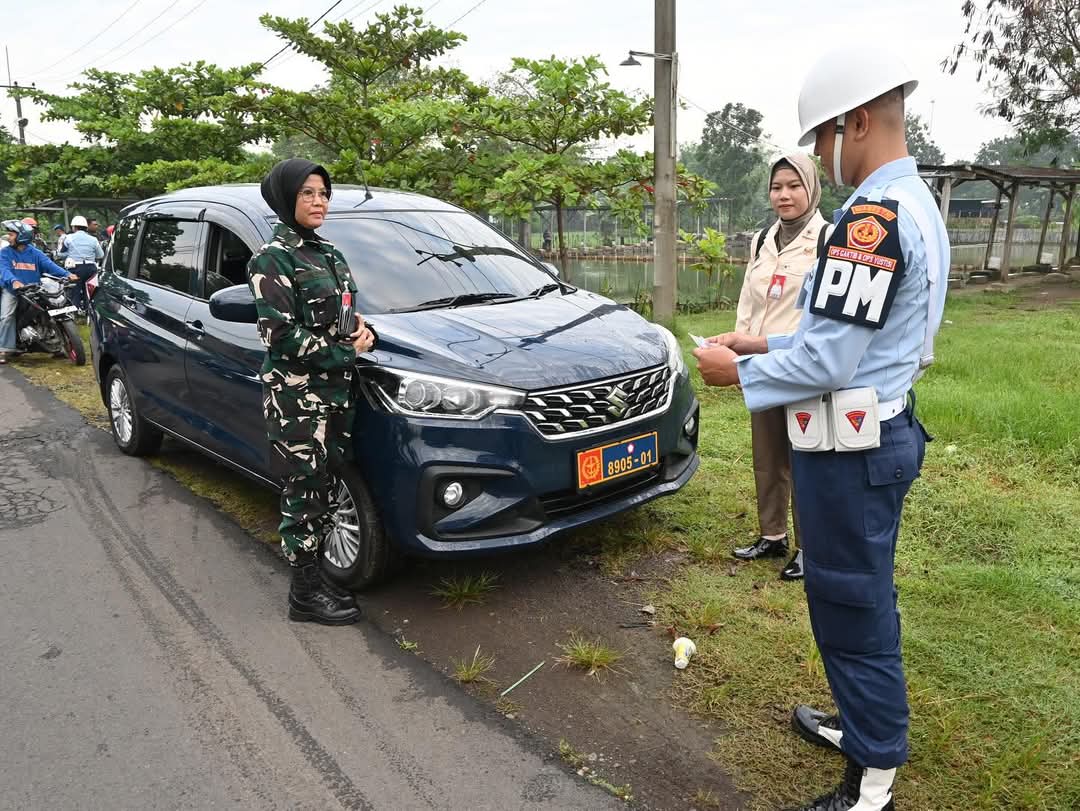 GemaMadani.com - Satpomau Lanud SKI Gelar Razia Lalu Lintas Sebagai Edukasi dan Penertiban, Demi Prioritas Keselamatan Bersama