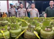 GemaMadani.com - Satreskrim Polres Cirebon Kota Bongkar Pengoplosan Gas Elpiji Bersubsidi Polisi Sudah Menyita 528 Tabung Gas Elpiji