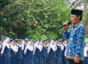 Upacara Bukan Sekadar Rutinitas, Wali Kota Ajak Pelajar Bangun Disiplin dan Jiwa Kebangsaan