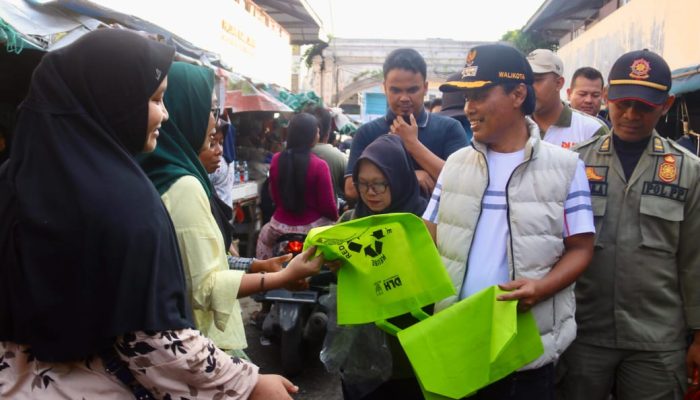 Hari Lingkungan Hidup 2025 Kota Cirebon “Hentikan Polusi Plastik”
