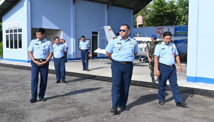 Danlanud SKI Letkol Pnb Yudisthira Tinjau Pos TNI AU Penggung