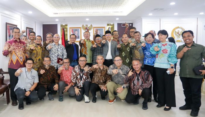 GemaMadani.com Dorong Reformasi Pendidikan Vokasi FPTP Forum Percepatan Transformasi Pesantren Gelar FGD Bersama SMK Mitra Industri Toyota Dan Kementerian Teknis 2