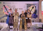 Eco Print Motif Daun Jati Kota Cirebon Memikat Panggung KKJ dan PKJB 2025