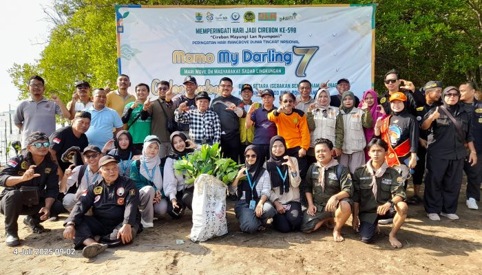 Forum Lingkungan Hidup dan Budaya Nuswantara Tanam 10 Ribu Pohon Mangrove, Sekaligus Peringati Hari Jadi Kota Cirebon Ke-598