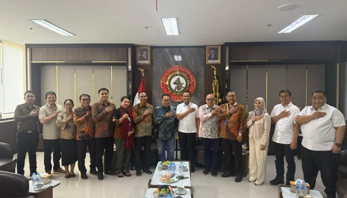 GemaMadani.com Ketum Firdaus Dan Sekjen Makali Kumar Pimpin SMSI Pusat Temui Kabaintelkam Polri Bahas Media Siber Yang Profesional Dan Berkesinambungan 2