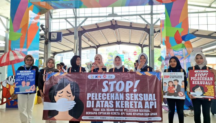 Kolaborasi KAI Daop 3 Cirebon Dengan Edan Sepur Sosialisasi Waspada Pencegahan Penumpang Kereta Dari Tindakan Pelecehan Seksual dan Imbauan Keselamatan di Perlintasan Sebidang
