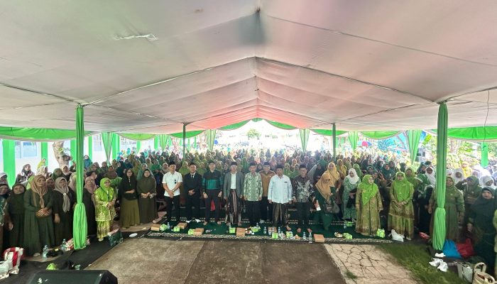 GemaMadani.com Lantik Pengurus Pesantren Mumtaz Mizani Subang Kiai Maman Ingatkan Potensi Besar Industri Halal 2