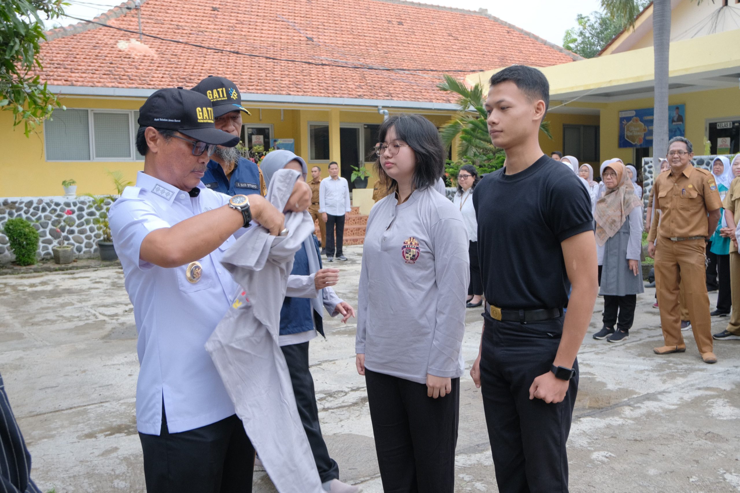 GemaMadani.com Membangun Generasi Berencana Wali Kota Lepas Peserta Jambore Remaja Dan Kukuhkan Duta GENRE 2025