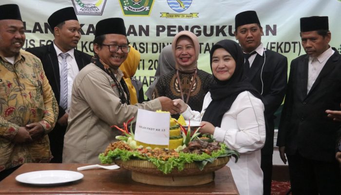 Pengurus FKDT Kota Cirebon 2025–2030 Resmi Dilantik, Wakil Wali Kota Tekankan Pentingnya Sinergi Pendidikan Keagamaan