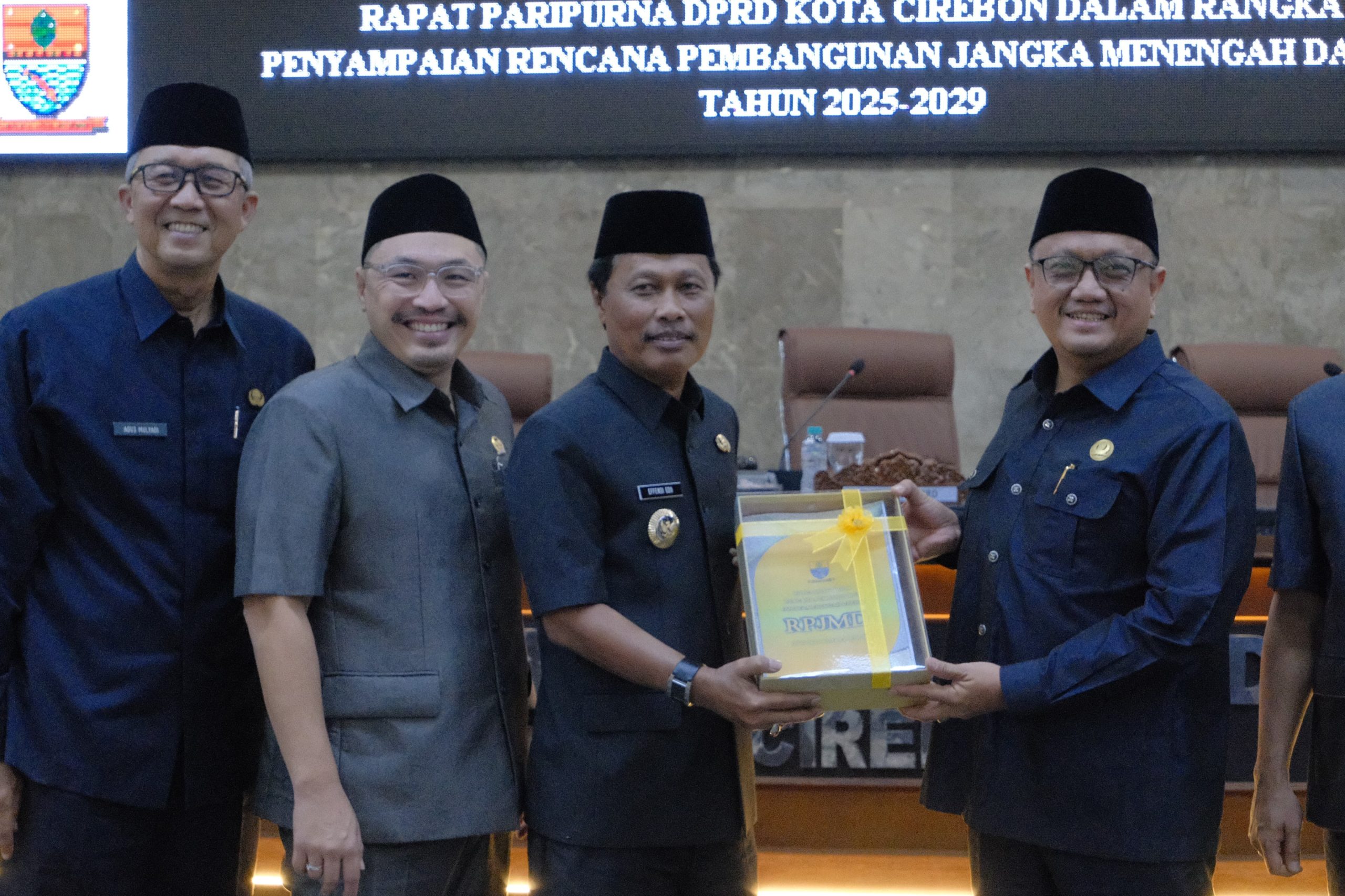 GemaMadani.com RPJMD 2025–2029 Disampaikan Pemkot Cirebon Wujudkan Visi Pembangunan Setara Dan Berkelanjutan