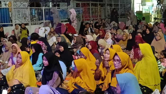 GemaMadani.com Ratusan Warga Mengikuti Acara Kesenden Bersholawat Sekaligus Syukuran HUT Kota Cirebon Ke 598 2
