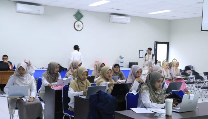 UMP Tuan Rumah Konferensi Keperawatan Internasional: Soroti Kolab bhorasi Interdisipliner Tangani Penyakit Kardiovaskular