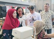 Warga Kota Cirebon Antusias Ikut Program Mata Sehat Bersama Kaesang Pangarep Yang Digelar DPD PSI Kota Cirebon