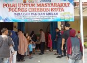 Polres Cirebon Kota Bekerja Sama Dengan Bulog Salurkan 2 Ton Beras Untuk Masyarakat Dalam Gerakan Pangan Murah