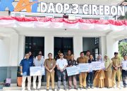 Bakti Untuk Negeri, KAI Daop 3 Cirebon Salurkan Bantuan TJSL Senilai Rp 469 Juta