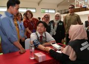 Tinjau CKG di SMAK Penabur, Wapres Dorong Penguatan Deteksi Dini Kesehatan Pelajar