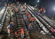 KAI Daop 3 Cirebon Untuk Meningkatkan Keselamatan Penumpang, Dengan Penggantian Material Prasarana Rel