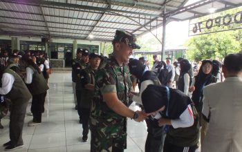 Komandan Kodim 0614/Kota Cirebon Tutup Kegiatan Wasbang Kampus Berdampak Kewirausahaan Mandiri Mahasiswa UGJ Tahun 2025