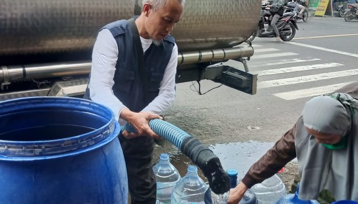 Mukhtar: Saatnya Turun Tangan untuk Akhiri Krisis Air Bersih Kota Cirebon