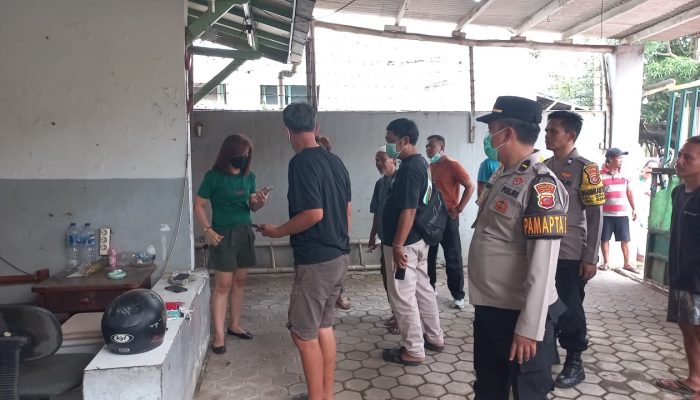 Pria Tanpa Identitas Ditemukan Meninggal Dunia di Rumah Kosong Wilayah Kesambi