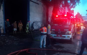 Gudang Milik PT Pelindo 2 Cirebon Kebakaran, Polisi Selidiki dan Cek TKP