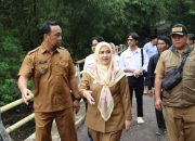 Wakil Wali Kota Tinjau Lokasi Longsor di Jembatan Lebakngok, Pemkot Cirebon Gandeng BBWS untuk Perbaikan