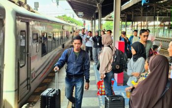 Jelang Lebaran 2026 Daop 3 Cirebon Masih Tersedia 100.103 Tiket KA, Segera Pesan Sebelum Kehabisan