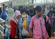 Arus Balik H+1 Lebaran, Stasiun Wilayah Daop 3 Cirebon Mulai Dipadati Penumpang