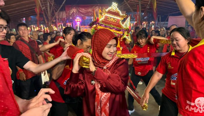 Wakil Wali Kota Hadiri Acara Malam Cap Go Meh 2577 Digelar di Vihara Dewi Welas Asih