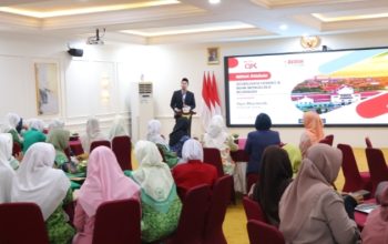 OJK Cirebon dan Fatayat Nahdlatul Ulama Perkuat Literasi Keuangan Syariah Melalui Program SICANTIKS