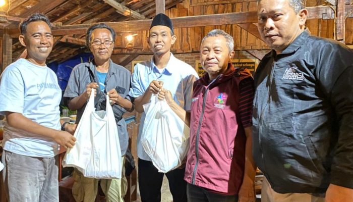 Sambut HUT ke-9, SMSI Perwakilan Kota Cirebon Berbagi Paket Sembako dan Buka Puasa Bersama Insan Media