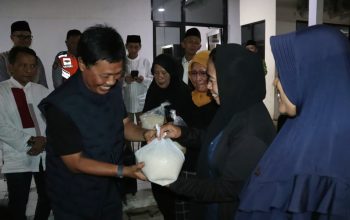 Wali Kota dan Pj Sekda Monitoring Zakat Fitrah 1447 Hijriah, Effendi Edo: Tekankan Transparansi dan Amanah
