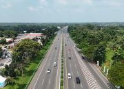 Arus Balik ke Arah Jakarta Lalin Siang Meningkat, One Way Tetap Lancar kendaraan yang Melintas Tol Cipali