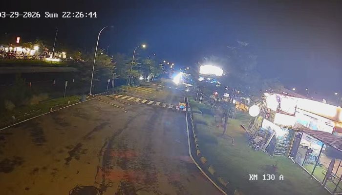 Malam Hari Ini Arus Balik Kendaraan Menuju Jakarta di Ruas Tol Cipali Kedua Arah Ramai Lancar