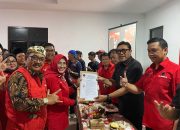 Rapat Konsolidasi dan Penyerahan SK Ketua DPC PDI Perjuangan Kota Cirebon Hadirkan Nuansa Berbeda