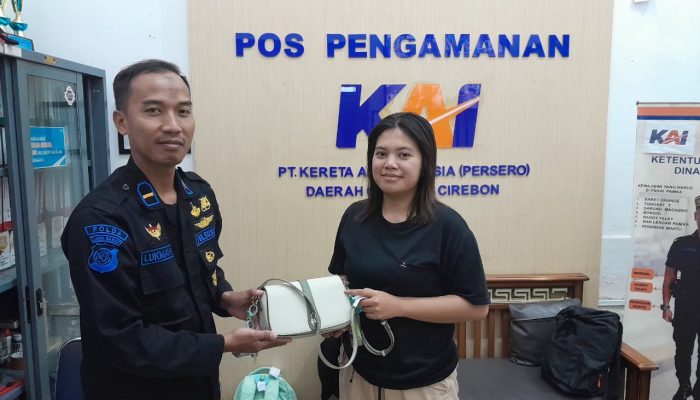 KAI Berikan Layanan Lost And Found, Tercatat 89 Kasus Selama Angkutan Lebaran 2026 Estimasi Nilai Barang Mencapai Rp106 Juta Lebih Telah Dikembalikan Kepada Pemiliknya