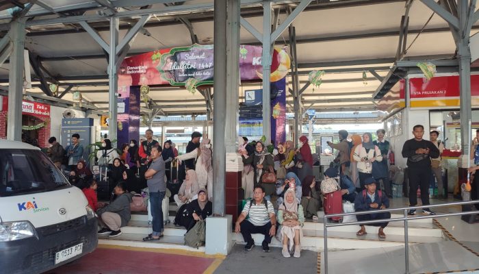 Jalur KA di Emplasemen Bumiayu Sudah Bisa Dilalui, Jalur Yang Sempat Terputus Sudah Bisa Dilalui Kereta Api