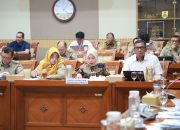 Kepala Kantor Pertanahan Kota Administrasi Jakpus Bersama Kanwil BPN Prov DKI RDP dan RDPU Dengan Komisi lll DPR RI