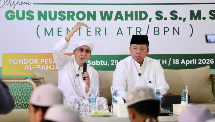 Berikan Motivasi, Menteri Nusron Ingin Santri Dikader sebagai Pelaksana Kebijakan di Bidang STEM