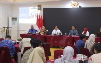 OJK Cirebon Terus Memperkuat Dukungan Penguatan Ekonomi Desa Paninggaran Kabupaten Kuningan Program PINTAR