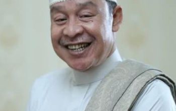 Kiai Kharismatik Sesepuh Buntet Pesantren KH Adib Rofiuddin Izza Meninggal Dunia di RS Harapan Kita Jakarta