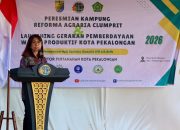 Resmikan Kampung RA dan Pemberdayaan Wakaf Produktif di Pekalongan, Sahli ATR/BPN Harapkan Kesejahteraan Masyarakat Dapat Terwujud