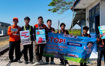 Lima Titik Perlintasan Sebidang jadi Sorotan Utama KAI Daop 3 Cirebon Bersama Komunitas Pecinta Kereta Api untuk Keselamatan Masyarakat