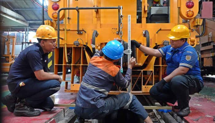 Balai Yasa Mekanik Cirebon Prujakan Jaga Keandalan 51 Mesin Perawatan Jalur untuk Seluruh Daerah Operasi di Pulau Jawa